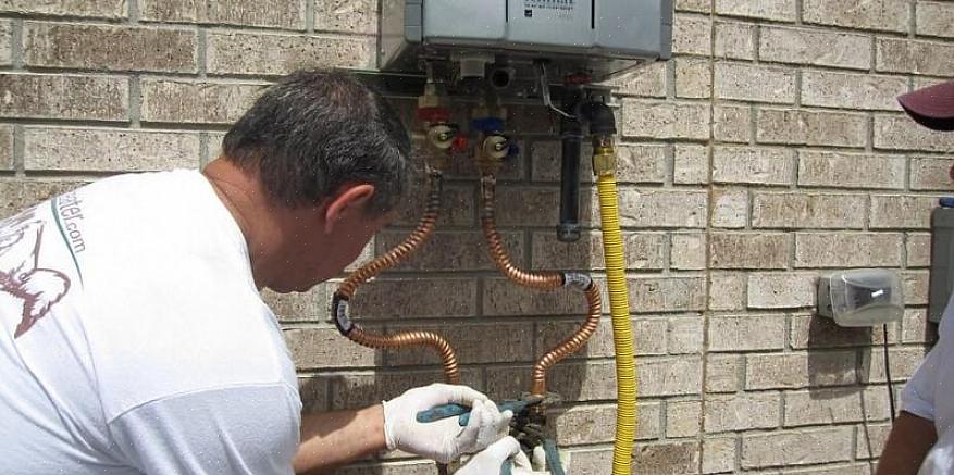 Pode haver bactérias no tanque do aquecedor de água quente