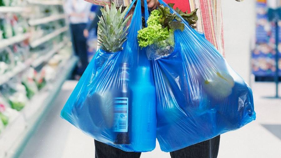 Você tem um grande estoque de sacolas plásticas de supermercado