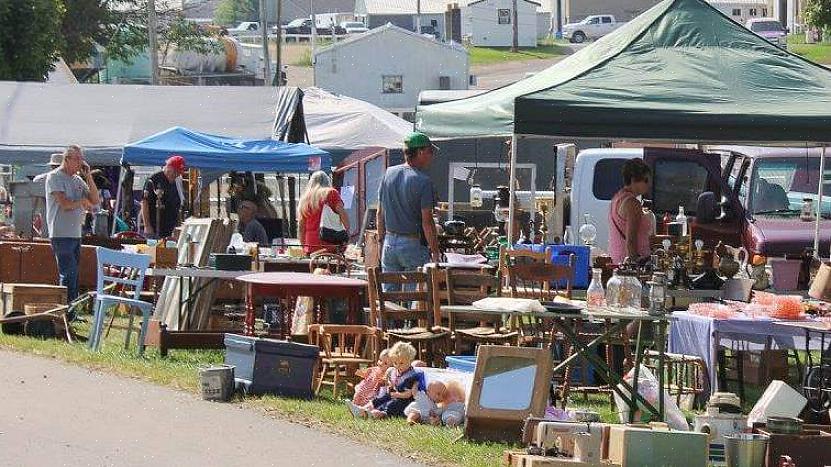 A Scott Antique Markets realiza shows mensais de antiguidades em Columbus