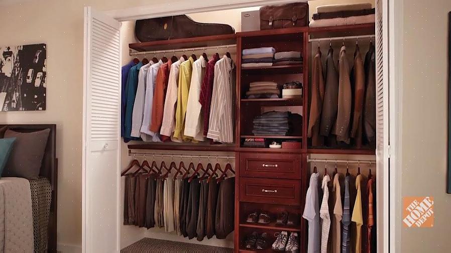 As portas de closet precisam ter apenas 61 centímetros de largura