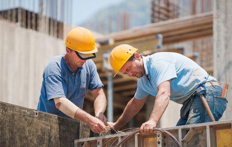 Mas em algum momento você precisará contratar um empreiteiro de reparos domésticos